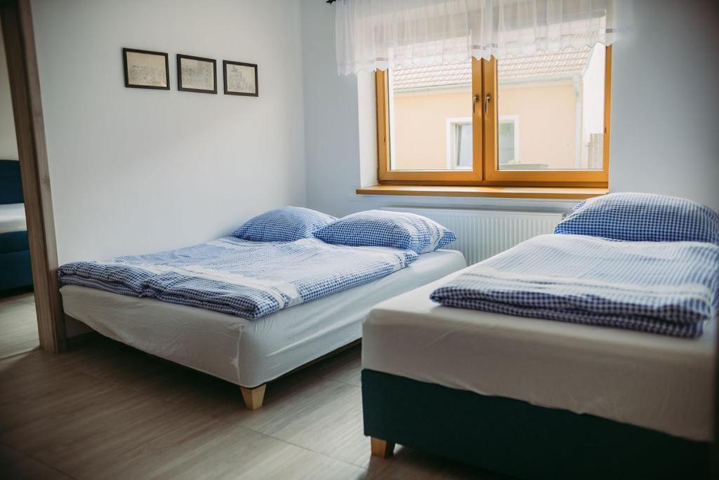 Apartmán U Drába: ubytování na Slovácku v Miloticích u Kyjova Milotice Exteriér fotografie